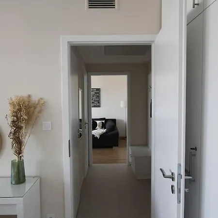 Superb With Incredible View At The Location דירה Veszprém