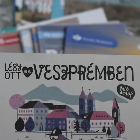 Superb With Incredible View At The Location Apartment *