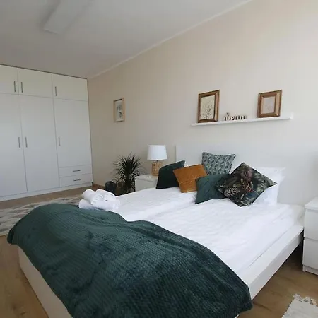 Superb With Incredible View At The Location *