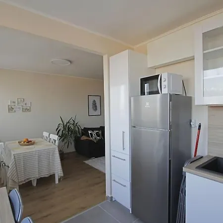 Superb With Incredible View At The Location Apartment *