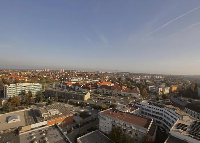 Superb With Incredible View At The Location דירה *