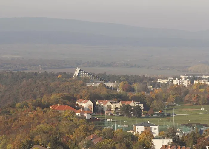 Superb With Incredible View At The Location Veszprém