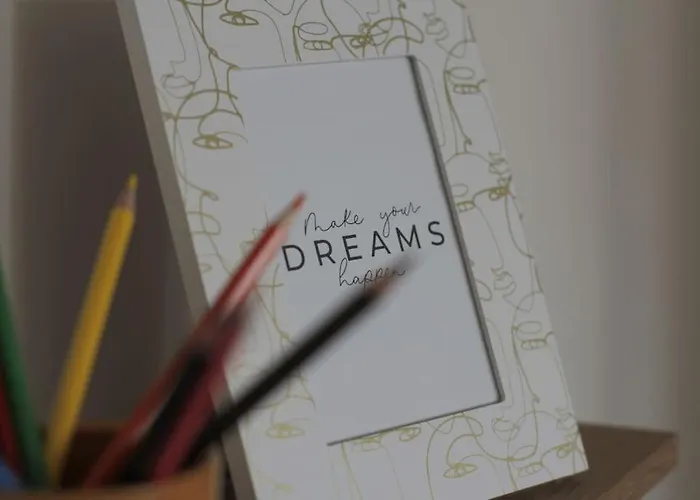 Superb With Incredible View At The Location דירה