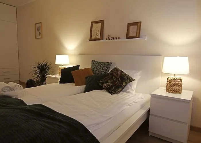 דירה Superb With Incredible View At The Location *